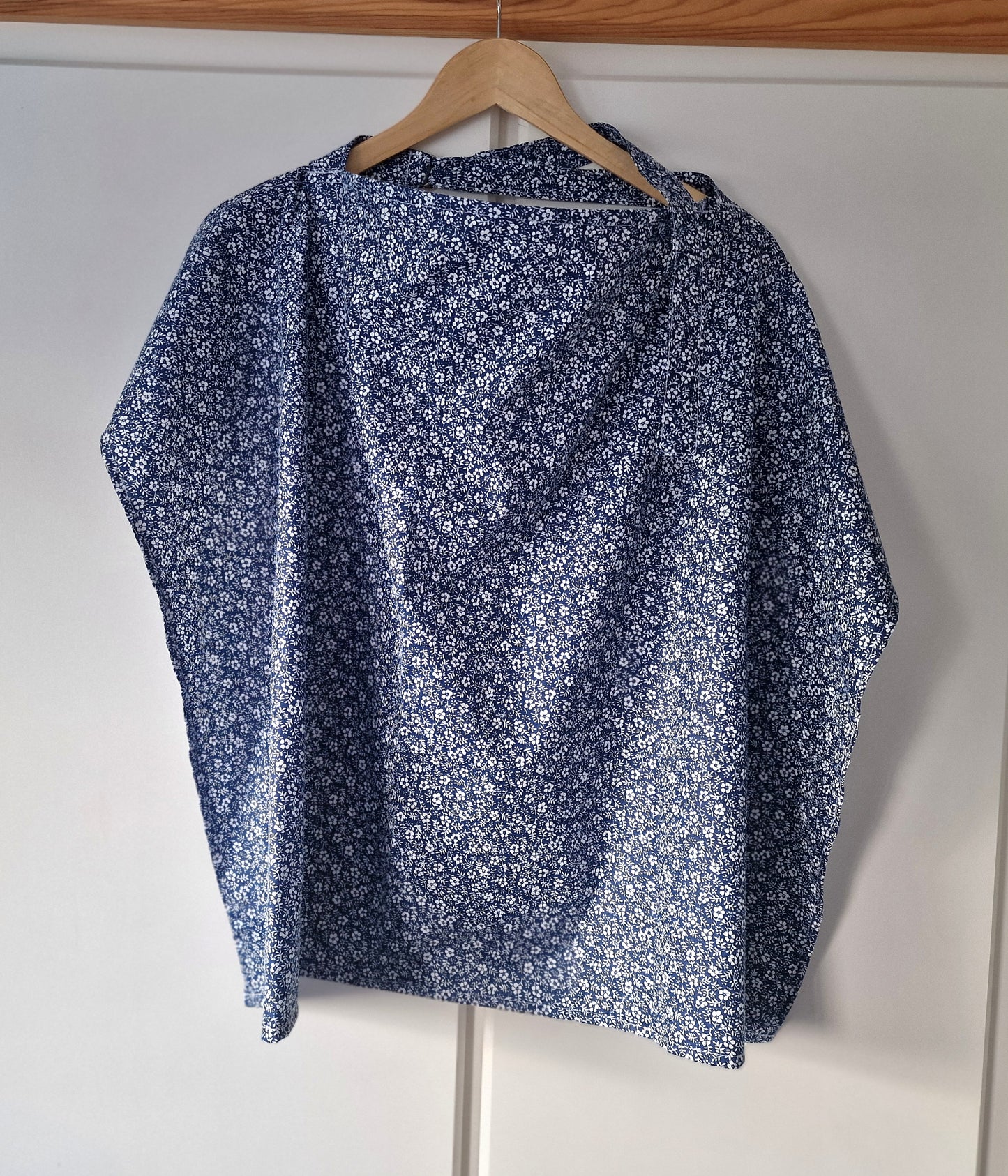 Navy Floral Breastfeeding Cover