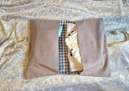 Grey Gingham Nappy & Wipe Pouch – Baby Changing Bag Organiser