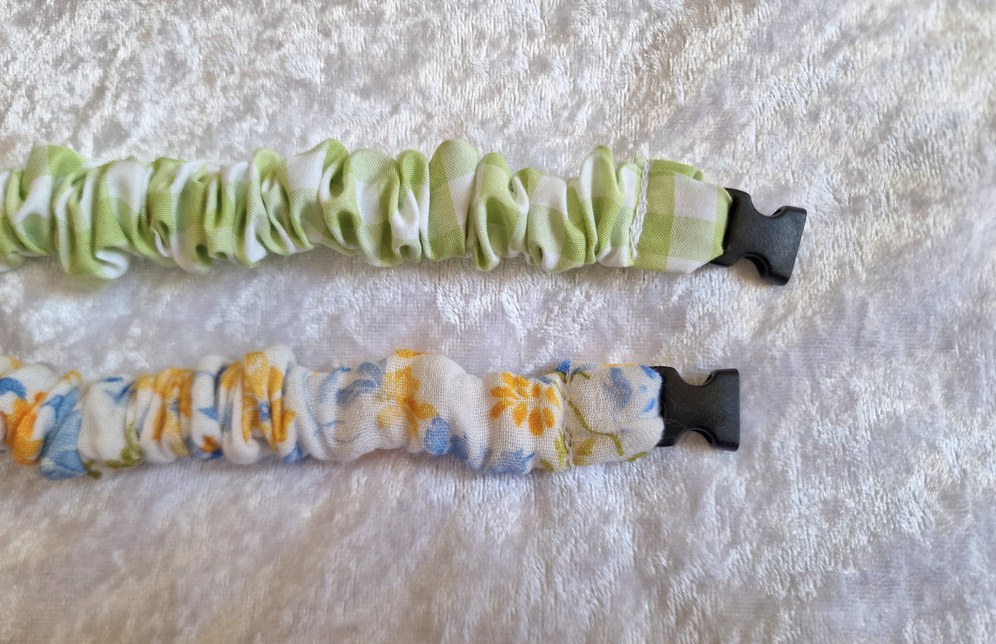 Green Gingham Breastfeeding Clips