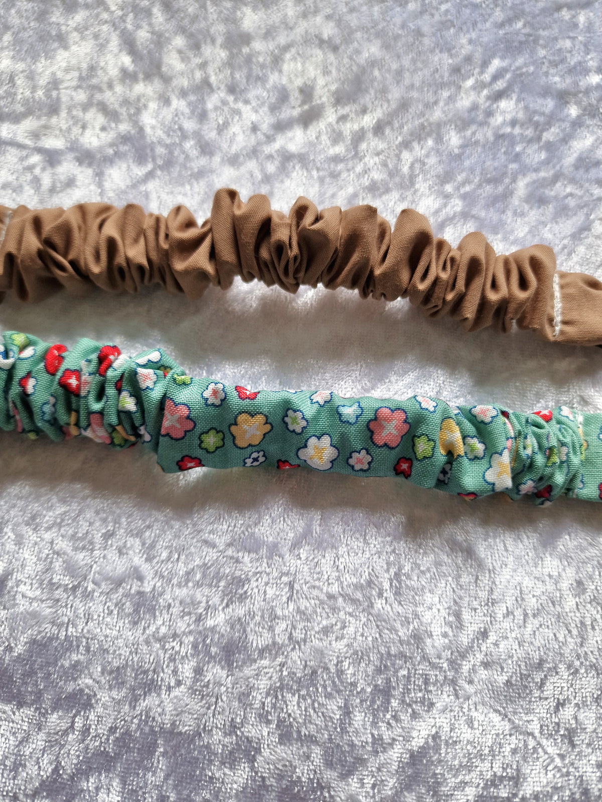 Set of 2 Mini Floral Breastfeeding Clips for Clothes – Handmade Nursing Accessory