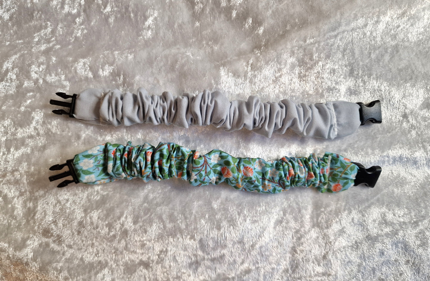 Clover floral Breastfeeding Clips