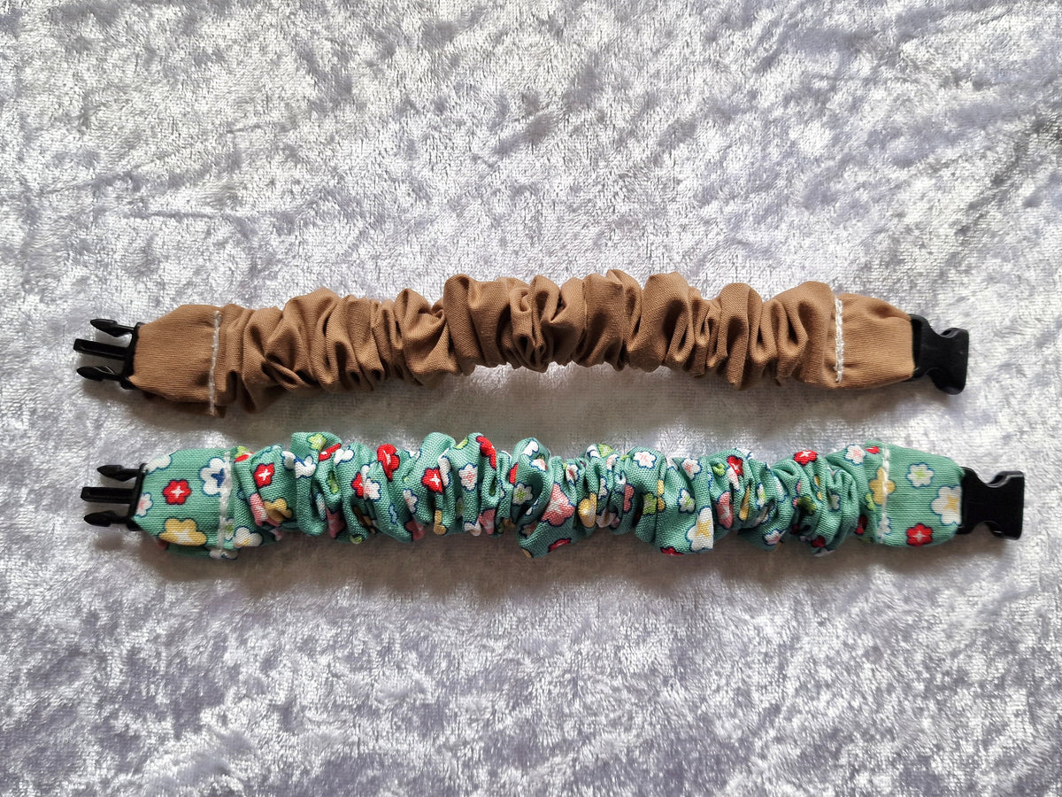 Set of 2 Mini Floral Breastfeeding Clips for Clothes – Handmade Nursing Accessory