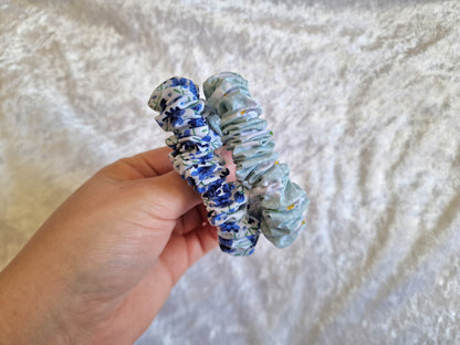 Blue Floral Breastfeeding Clips