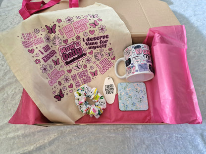 All Mum-Themed Mystery Gift Box – £20 | Worth £27.98