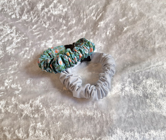Clover floral Breastfeeding Clips